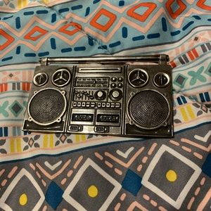 Boom box belt buckle